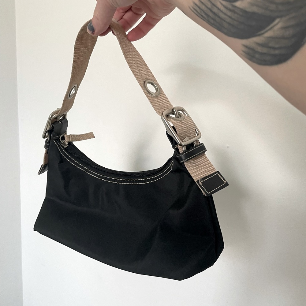 Y2K small black purse with belt strap